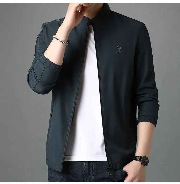 Top Quality New Brand Casual Fashion Stand Collar Streetwear Mens Coats And Jackets Zipper Windbreaker Simple Mens Clothes 2025