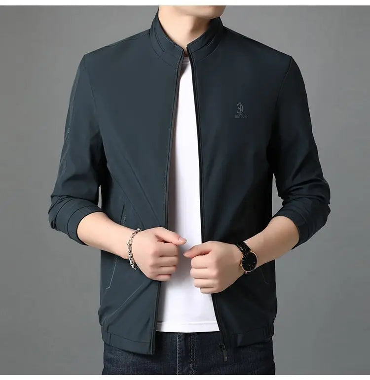 Top Quality New Brand Casual Fashion Stand Collar Streetwear Mens Coats And Jackets Zipper Windbreaker Simple Mens Clothes 2025