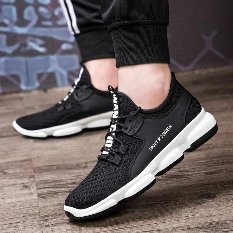 2022 Spring/Summer New Breathable Mesh Running Shoes Shock Absorbing Lightweight Fashion Student Casual Sports Running Shoes