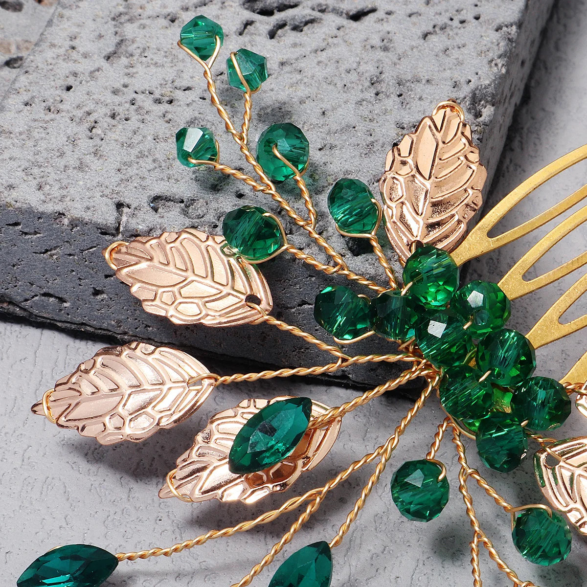Efily Vitnage Green Crystal Wedding Hair Accessories Bridal Pearl Hair Comb Rhinestone Headpiece Jewelry  Valentine's Day gift
