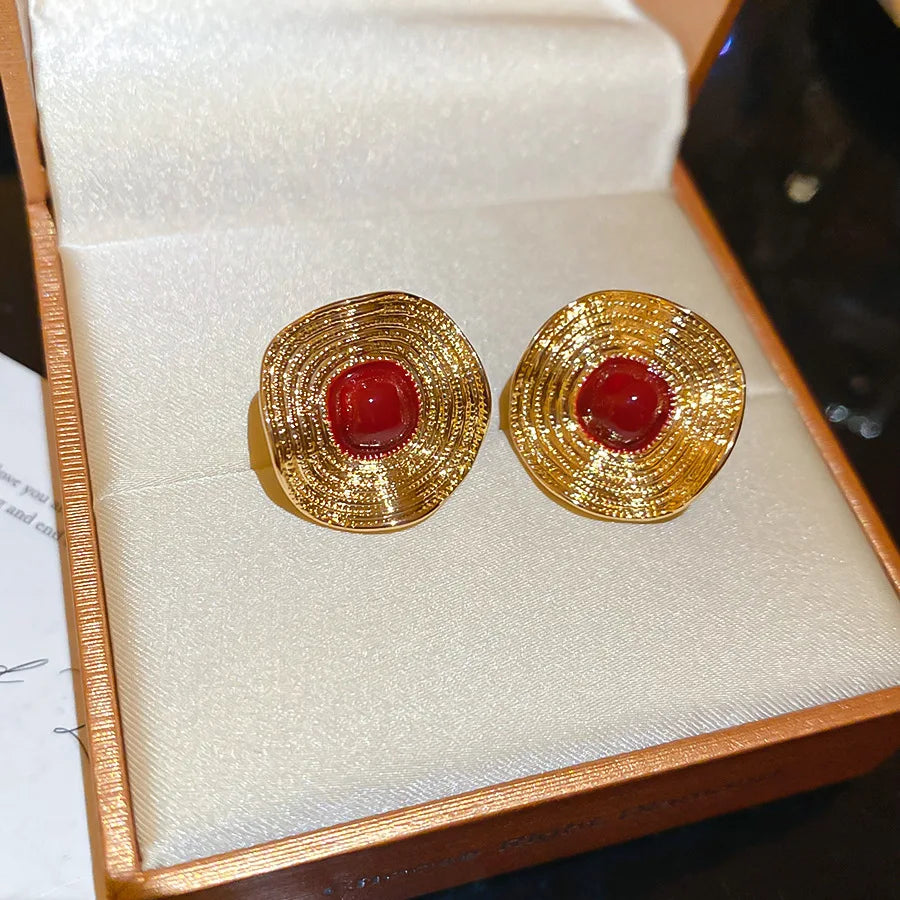 Retro Temperament Geometric Liquid Metal Thread Circular Black Imitation Gemstone Stud Earrings for Women Korea Designer Jewelry