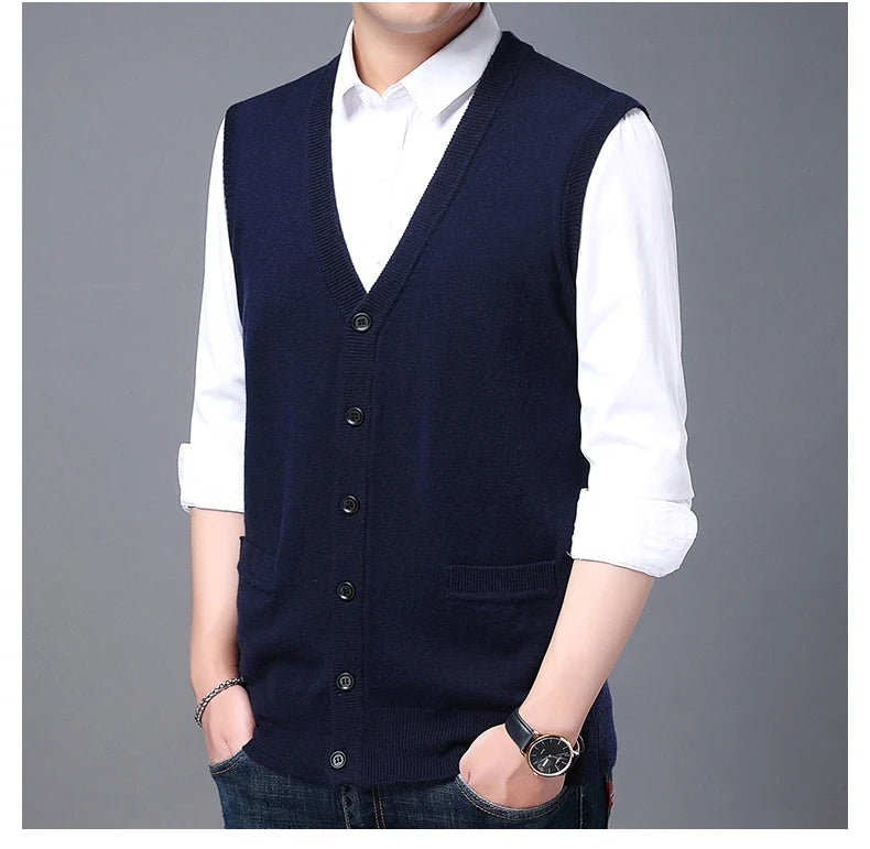 2025 High Quality New Autum Winter Fashion Brand V Neck Knit Korean Vest Christmas Sweater Men Woolen Casual Mens Clothes