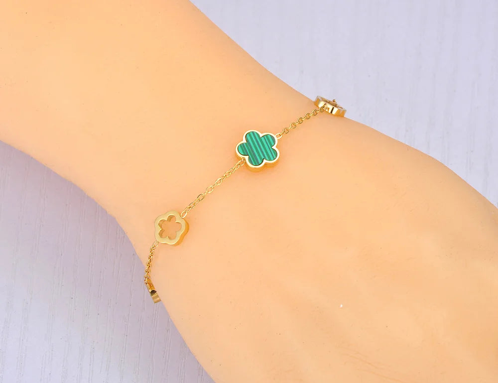 Lokaer Trendy Stainless Steel White Black Green Shell Flower Charm Bracelets For Women Girl Chain & Link Bracelet Jewelry B19056