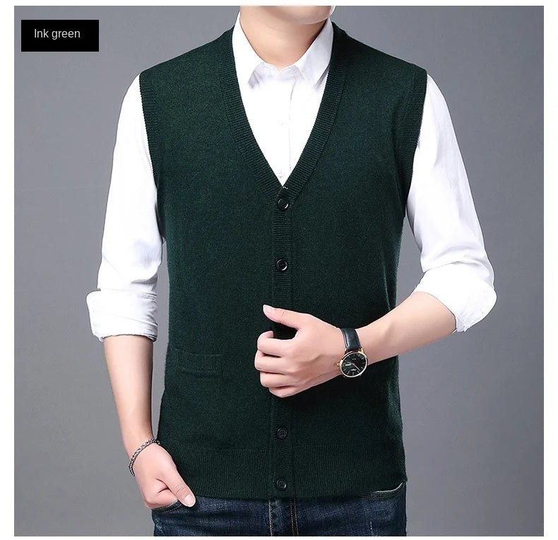 2025 High Quality New Autum Winter Fashion Brand V Neck Knit Korean Vest Christmas Sweater Men Woolen Casual Mens Clothes