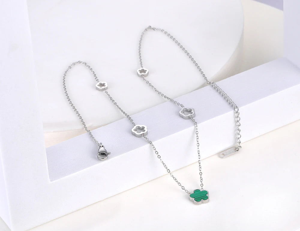 Lokaer Trendy Stainless Steel White Black Green Shell Flower Charm Bracelets For Women Girl Chain & Link Bracelet Jewelry B19056